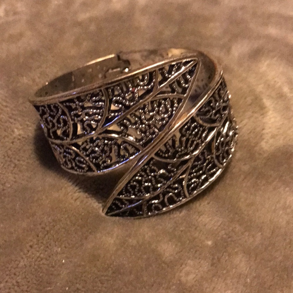 Bracelet 😁 - Picture 3 of 3